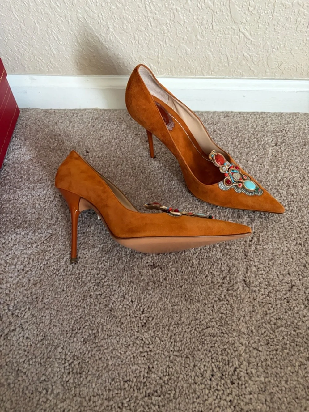 Rene Caovilla Orange Suede Embellished heels NIB size 39 made in Italy - Picture 7 of 7